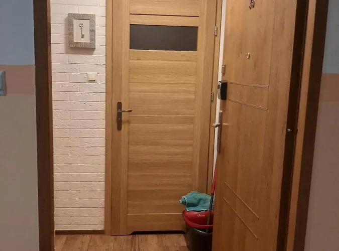 Hotel Kawalerka Stefana Zeromskiego 62 *