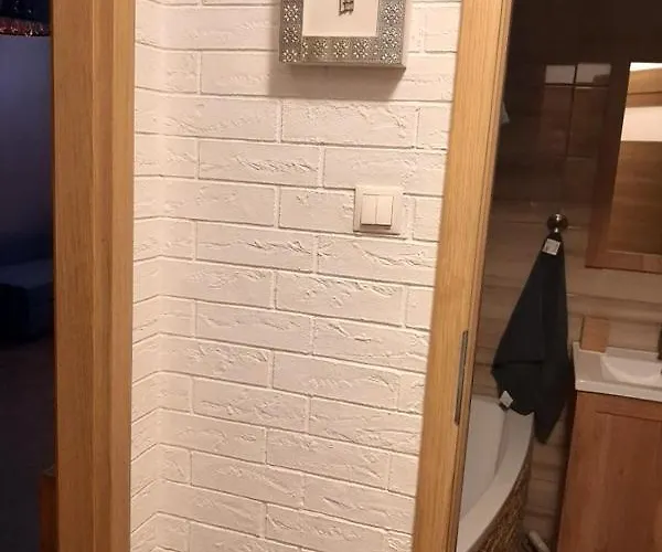 Kawalerka Stefana Zeromskiego 62 Hotel